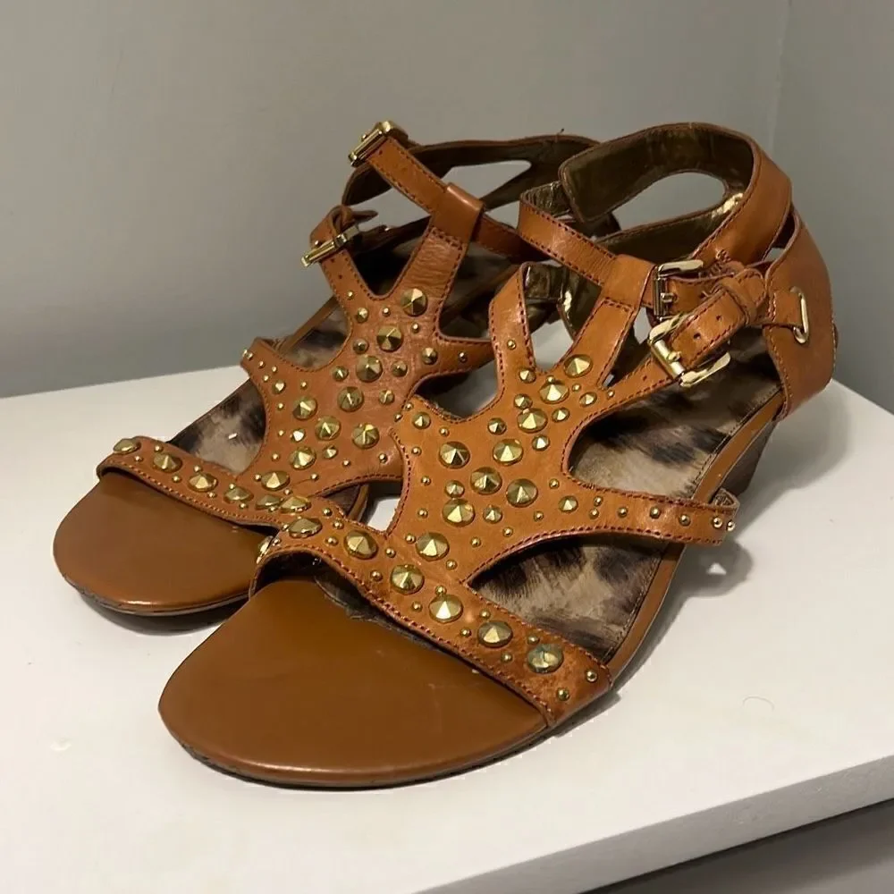Guess Women's Brown Classic Studded Gold Gladiator Wedge Heel Sandals Size 8 M - Picture 6 of 11
